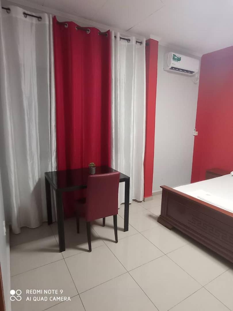 Hotel Appart B4U - Etoudi Yaoundé Zewnętrze zdjęcie