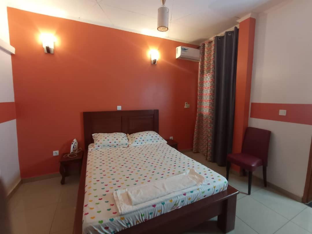 Hotel Appart B4U - Etoudi Yaoundé Zewnętrze zdjęcie